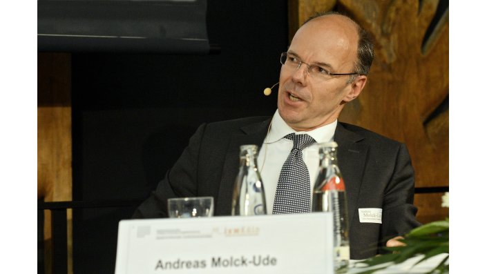 Andreas Molck-Ude (New Re, CEO)