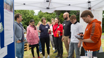 Am Stand der TH Köln kamen die Besucher*innen in den Austausch.