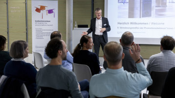8 Vernetzungstreffen_Begrüßung (Bild: Michael Bause/TH Köln)