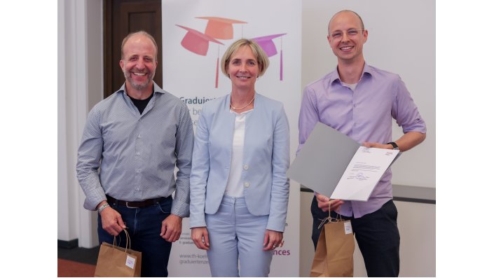 1-pers-empfang-2024-staat