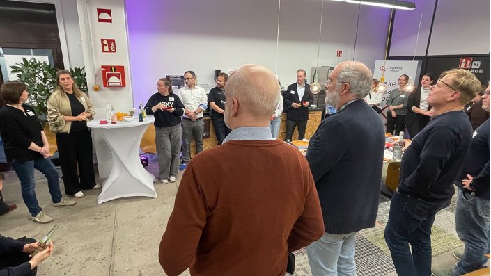 Forschende im Gespräch im Rahmen des Transferforum 2025