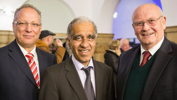 Norbert Graefrath, Prof. Dr. Mojib Latif, Karl-Heinz Spieß (v.l.) Norbert Graefrath, Prof. Dr. Mojib Latif, Karl-Heinz Spieß (v.l.)