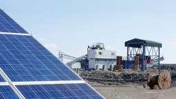 Photovoltaik-Module in Thabazimbi in Südafrika (Bild: SMA Solar Technology AG)