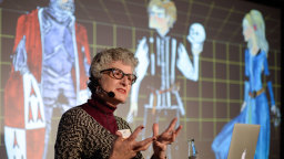 "How close are we to the Holodeck" fragt Prof. Dr. Janet Murray vom Georgia Institute of Technology "How close are we to the Holodeck" fragt Prof. Dr. Janet Murray vom Georgia Institute of Technology