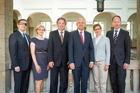 v.l. Werner Geilenkirchen (Herzig Marketing), Judith Friesenhahn, Prof. Dr. Hartmut Reinhard, Prof. Dr.-Ing. Christoph Seeßelberg, Heike Herzig (Herzig Marketing), Prof. Dr. Michael Lorth