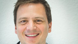 Prof. Dr.-Ing. Christoph S. Zoller (Bild: Heike Fischer/TH Köln) Prof. Dr.-Ing. Christoph S. Zoller (Bild: Heike Fischer/TH Köln)