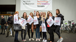 Infobörse und Erstsemesterbegrüßung am Campus Deutz (Wintersemester 2016/17) (Bild: Heike Fischer/TH Köln)