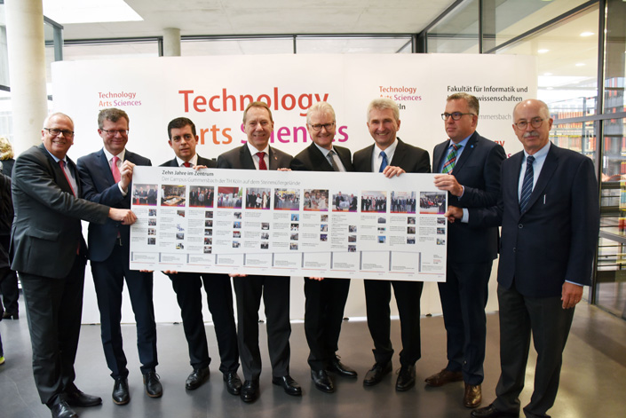 v.l. Prof. Dr. Christian Averkamp, Prof. Dr. Klaus Becker, Frank Helmenstein, Jochen Hagt, Michael Pfeiffer, Prof. Dr. Andreas Pinkwart, Jörn Bielenberg, Bernhard Opitz