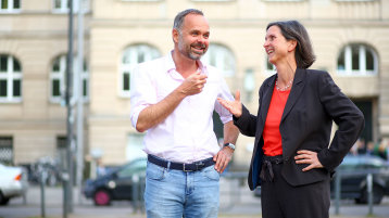 Prof. Dr. Christian Rennert und Prof. Dr. Michaele Völler (Bild: Thilo Schmülgen/TH Köln)