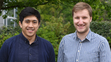 Hoai Viet Nguyen und Peter Leo Gorski (Bild: Michael Schuff/TH Köln)