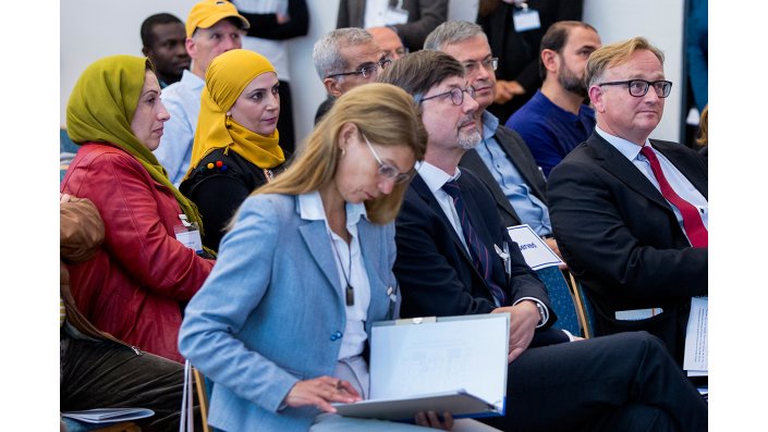 v.l. Ulrike Pokorski da Cunha (GIZ), Prof. Dr. Andreas Haarstrick (Sustainable Water Management in Developing Countries (SWINDON), TU Braunschweig) und Lars Gerold (DAAD)