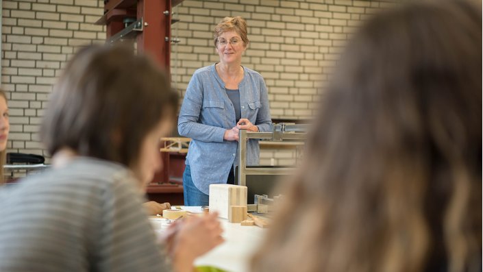 Babs, die Baumeisterin oder ist ein Beruf im Bauwesen etwas für Frauen?