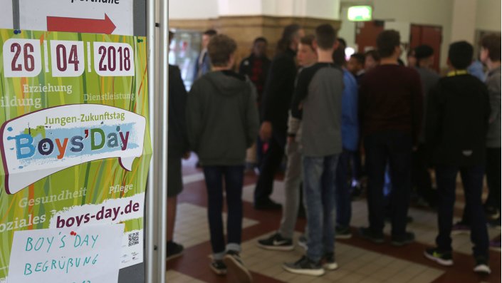 Boys' Day: Fürsorge ist (auch) Männersache! 