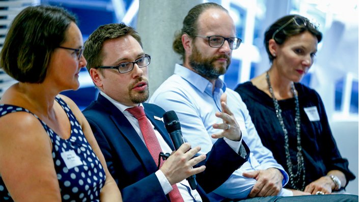 Podiumsdiskussion