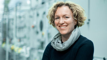 Bauingenieurin Prof. Dr. Michaela Lambertz leitet den Masterstudiengang Green Building Engineering an der Fakultät für Anlagen, Energie- und Maschinensysteme. (Bild: Thilo Schmülgen/TH Köln)