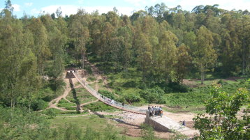Brückenbau in Ruanda
