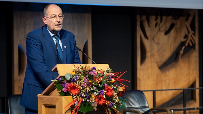 Prof. Dr. Stefan Herzig