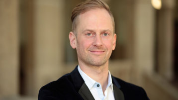 Porträtbild von Prof. Dr. Christian Zabel (Bild: Thilo Schmülgen/TH Köln)