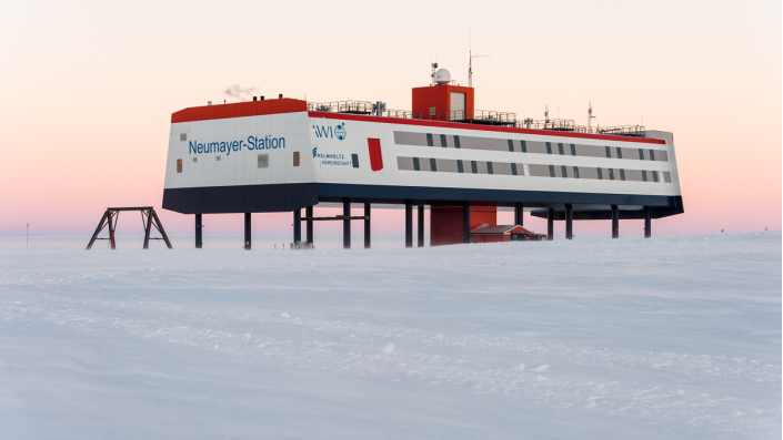 Neumayer Station III