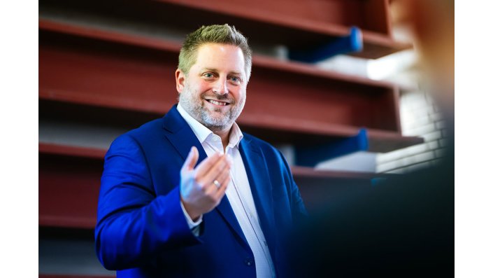 Prof. Dr. Christian Wolf.