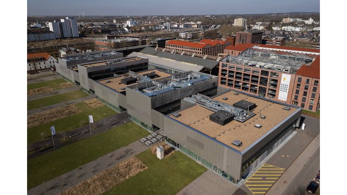 Der Campus Leverkusen der TH Kön in der Neuen Bahnstadt Opladen von oben fotografiert.