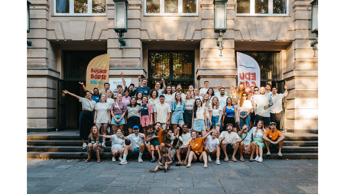 Gruppenbilde des Organisationsteams der Bücherbörse