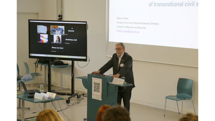 Prof. Dr. Gerd Sadowski, Dekan der Fakultät für Angewandte Sozialwissenschaften
