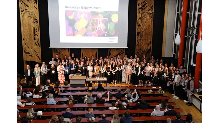 Absolvent*innen des Bachelorstudiengang "Soziale Arbeit"