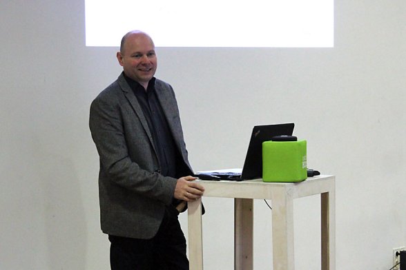 Prof. Dr. Udo Seelmeyer