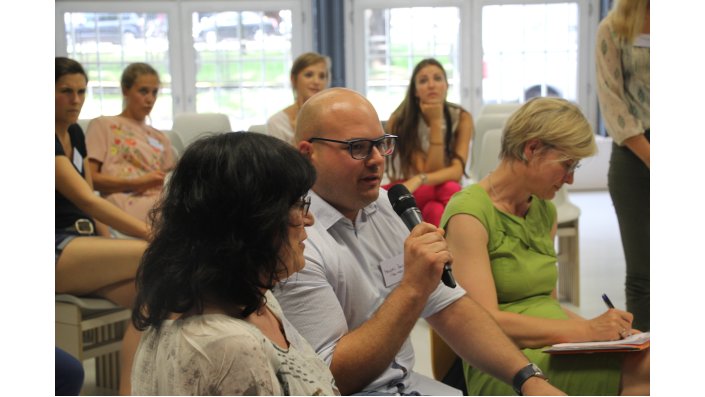 Impressionen Von Podiumsdiskussion Und Fishbowl Am Nachmittag