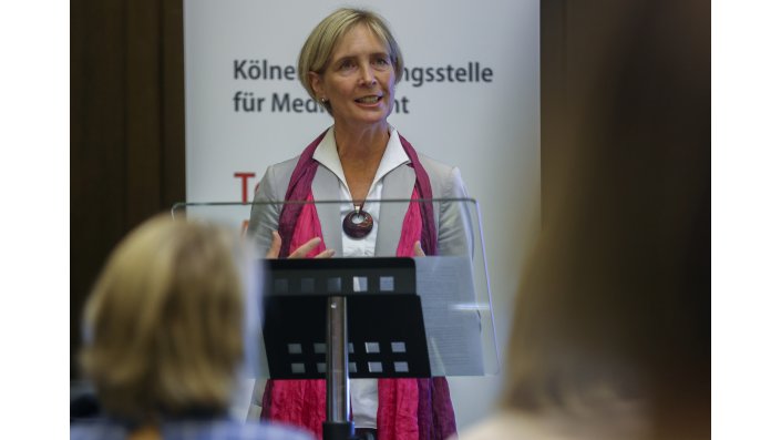 Teilnehmer der Eröffnungsveranstaltung des Masterstudiengangs Medienrecht und Medienwirtschaft am 12. September 2022