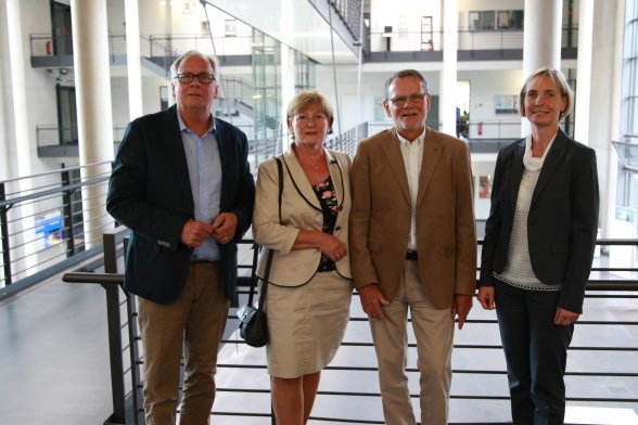 v.l. Prof. Dr. Christian Averkamp, Christina Bärwolff, Prof. Dr. Hartmut Bärwolff, Prof. Dr. Sylvia Heuchemer