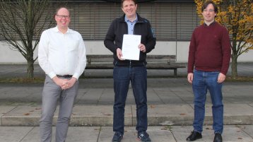 v.l.: Prof. Dr. Christian Kohls, Andreas Wagen, Prof. Dr. Sebastian Kraft (Bild: Manfred Stern / TH Köln)