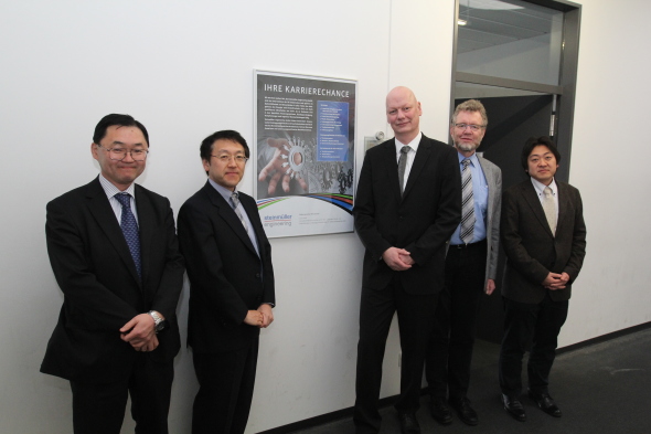 Tetsuya Iwasaki (SE), Prof. Dr. Toru Yamashita, Prof. Dr. Bartz-Beielstein (FH), Thomas Will (SE), Yoshitomo Okuma (SE)