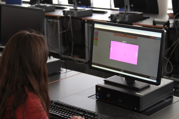 Das erste Computer-Spiel „Pong“ wird neu programmiert 