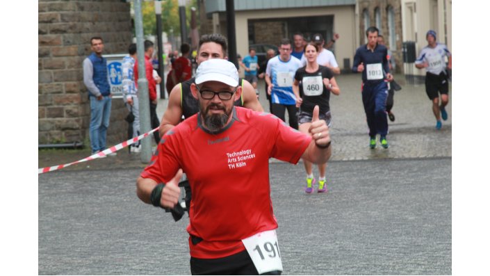 TH-Mitarbeiter Alex Maier nahm sowohl am 4-km-Lauf als auch am 10-km-Lauf teil.