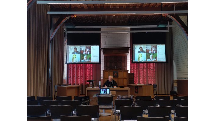  Promotionsprüfung online in der Universität Leiden, Niederlande