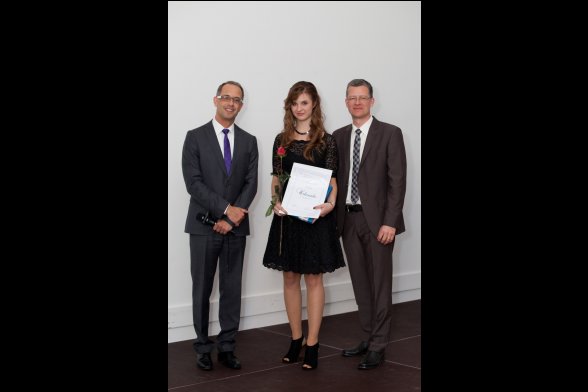Besondere Auszeichnung für Bachelorabsolventin Jennifer Danz