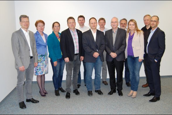 v.l.n.r.: Prof. Dr. M. Hochgürtel, Prof. Dr. A. Rehorek, Prof. Dr. B. Glüsen, Prof. Dr. K. Meerholz, Prof. Dr. U. Schörken, Dr. M. Follmann, Dr. P. Bell, Prof. Dr. J.-P. Stasch, Prof. Dr. H.-G. Schmalz, Prof. Dr. N. Teusch, Dr. K. Niefind , Prof. Dr. D. Burdinski