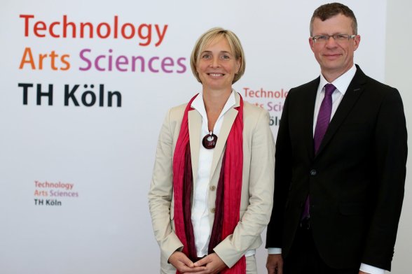 Prof. Dr. Klaus Becker und Prof. Dr. Sylvia Heuchemer 