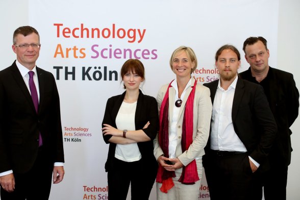 Prof. Dr. Klaus Becker, Anna Fitz, Prof. Dr. Sylvia Heuchemer, Marius Barzynski und Prof. Andreas Wrede  