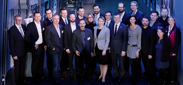Das Präsidium der TH Köln mit den neuberufenen Professorinnen und Professoren des Jahres 2015.