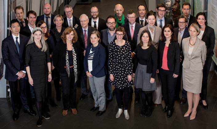 Gruppenbild des Präsidiums der TH Köln und der neuberufenen Professorinnen und Professoren