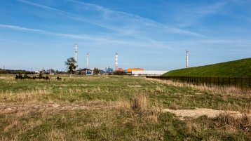 Zink- und Bleihütte (Bild: rparys / AdobeStock)