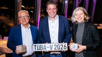 drei Personen (Bild: Costa Belibasakis / TH Köln)