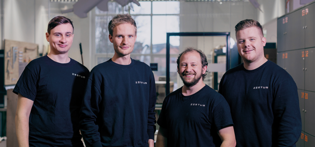 Das Zestum-Team (v.l.): Levin Vonester, Salomo Bertram, Jasmin Blekic und Samuel Wiebe.  (Bild:Thilo Schmülgen / TH Köln)