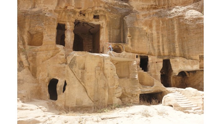 Außenansicht auf "Little Petra", einer Siedlung wenige Kilometer nördlich von Petra. 