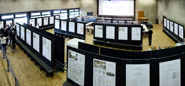 Die eingereichten Entwürfe wurden im Karl-Schüssler-Saal am Campus Deutz ausgestellt und von der Jury bewertet. (Bild:Heike Fischer/TH Köln)