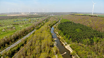 Renaturierter Abschnitt der Erft bei Frimmersdorf (Bild: Georg Lamberty)