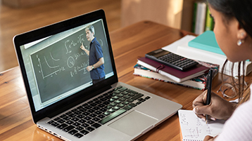 Mathematik Lernvideo (Bild: EFStock | Adobe Stock) Mathematik Lernvideo (Bild: EFStock | Adobe Stock)